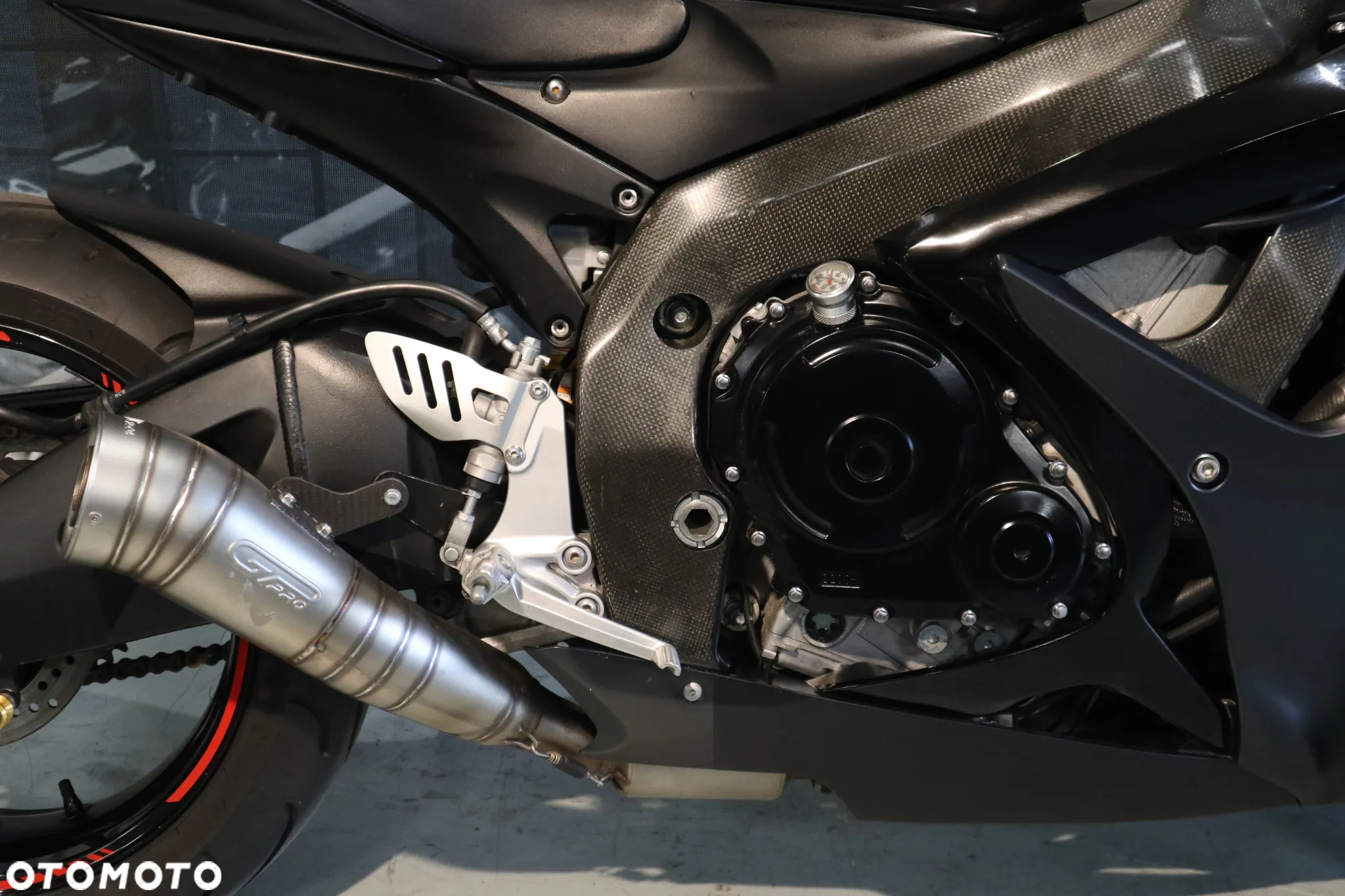 Suzuki GSX-R - 14