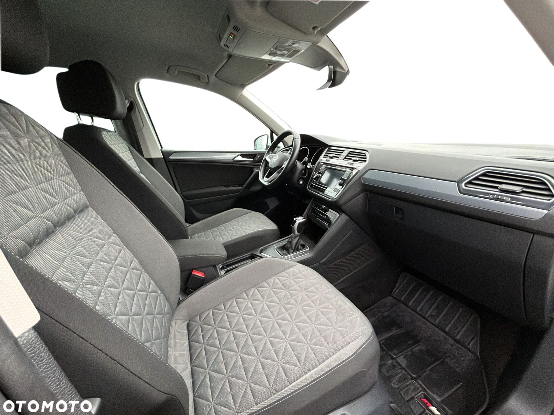 Volkswagen Tiguan 1.5 TSI EVO Life DSG - 8