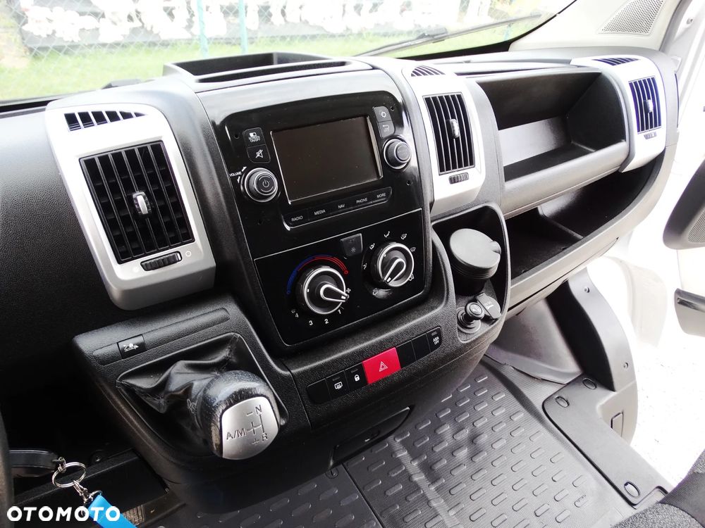 Fiat DUCATO 2.3 MultiJet 130 PS  KONTENER WIDNA DHOLLANDIA MOŻLIWY  KREDYT LEASING - 16