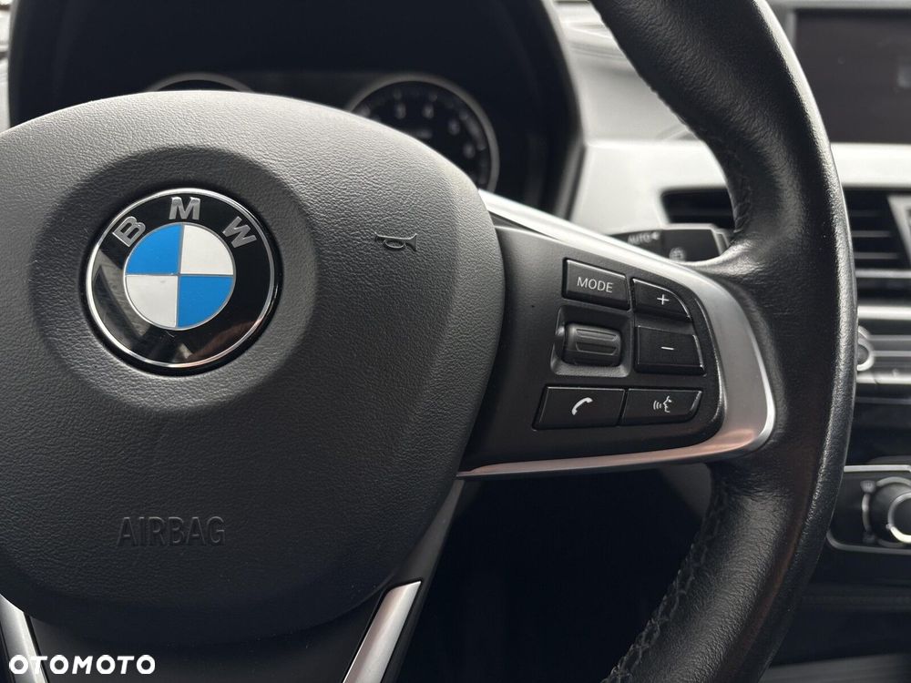 BMW X2 sDrive18i - 18