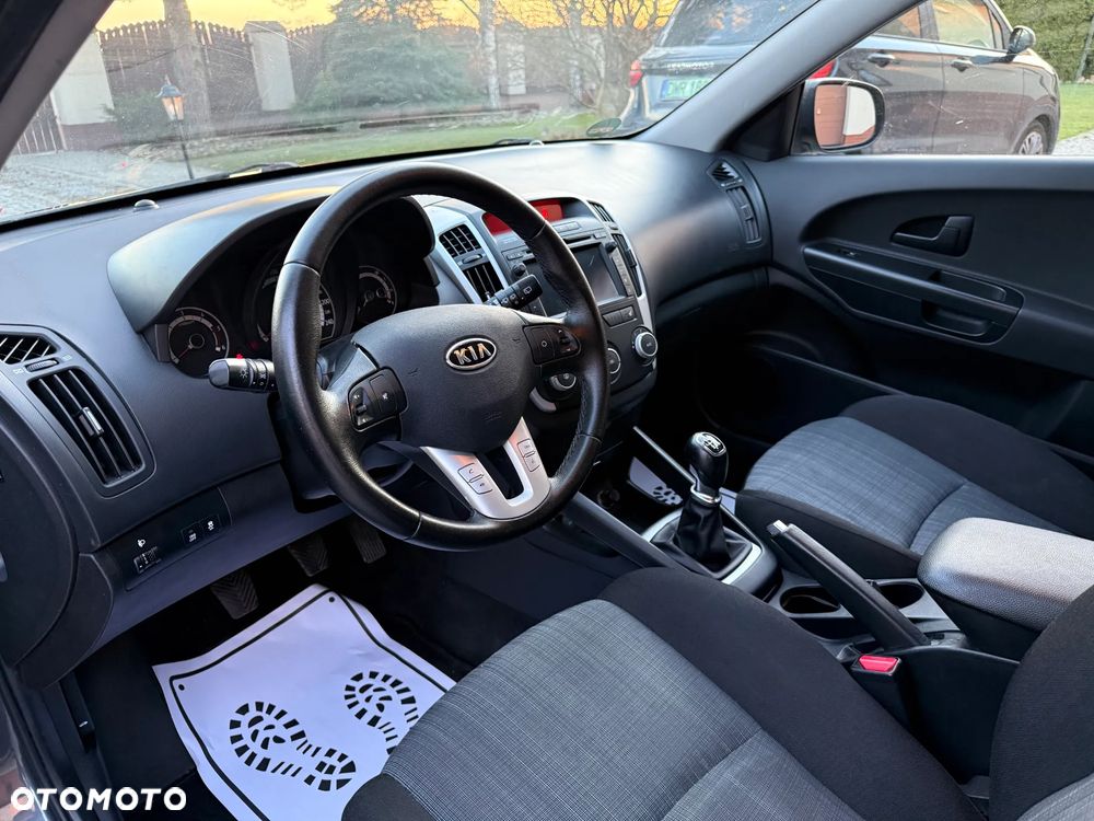 Kia Ceed 1.6 Crdi Comfort + - 17