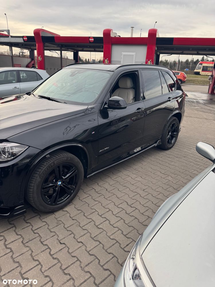 BMW X5 xDrive25d - 17