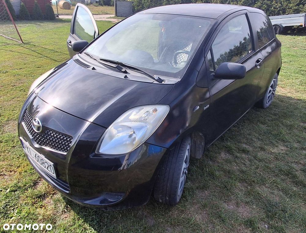 Toyota Yaris - 8
