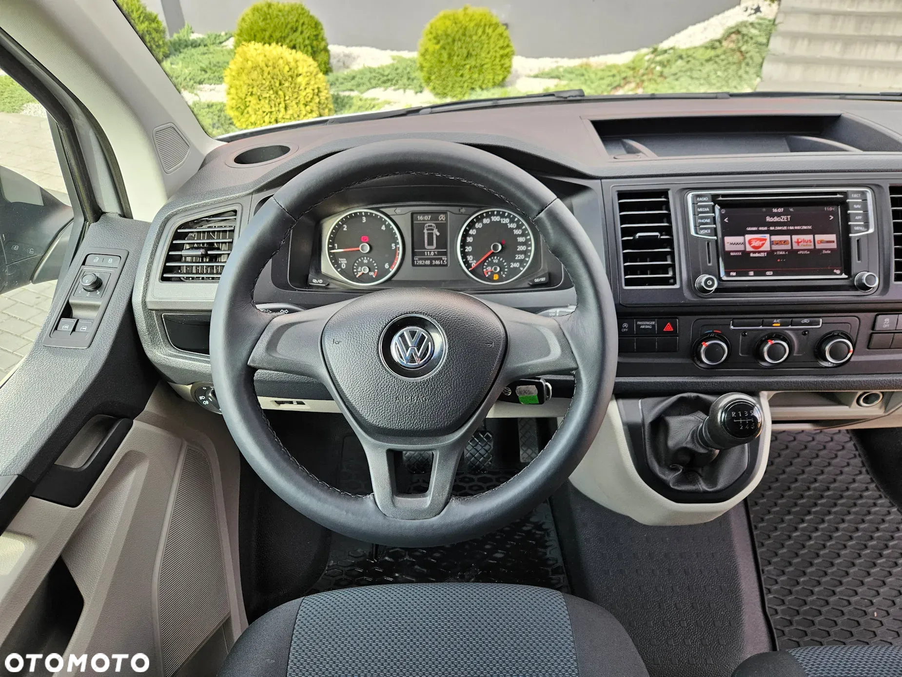 Volkswagen Transporter LONG 2.0TDI - 9