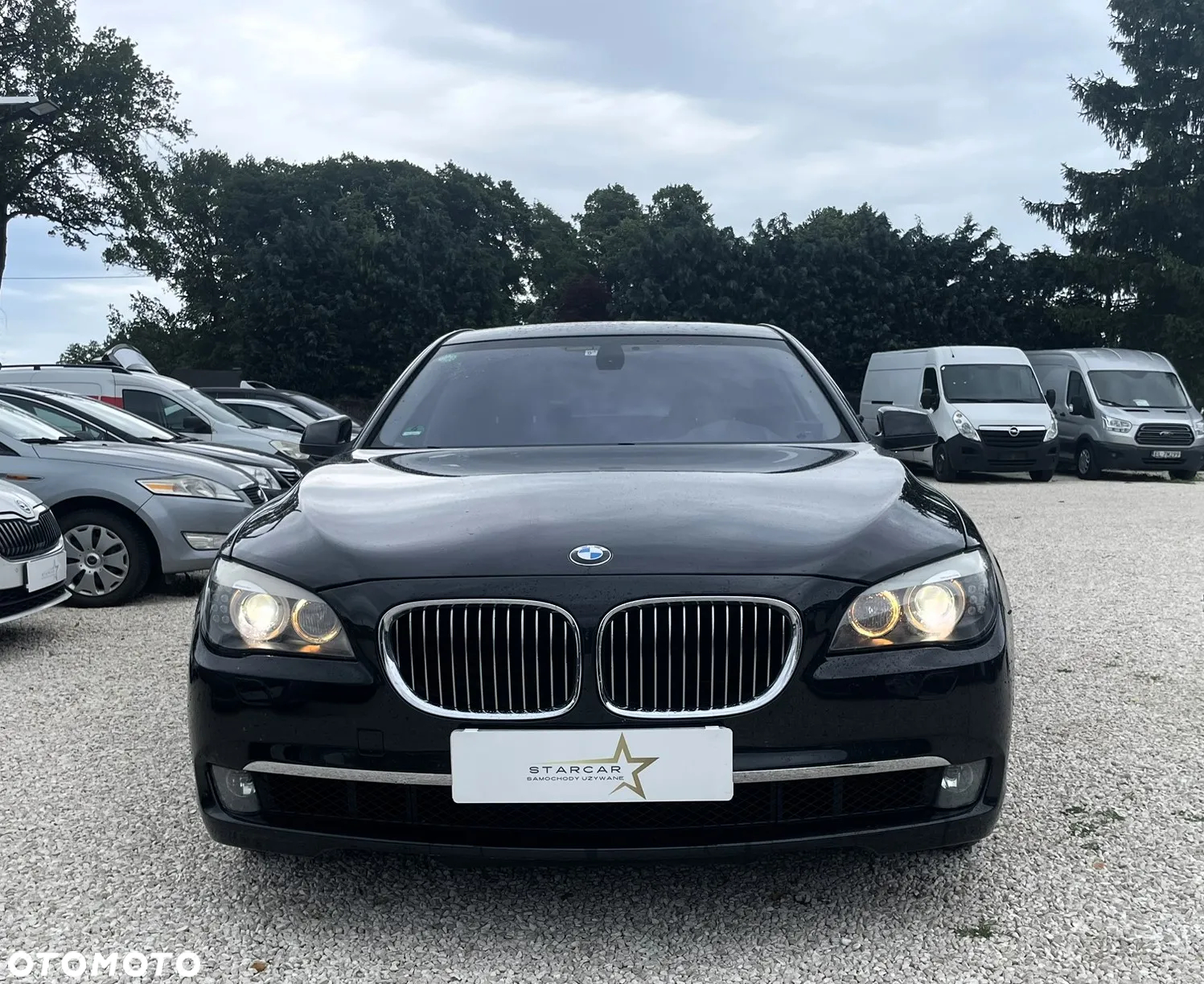 BMW Seria 7 750i - 2