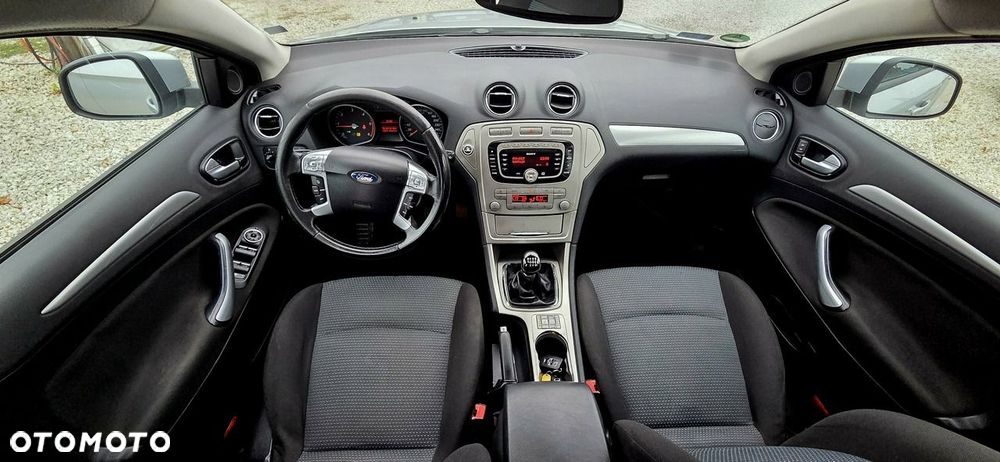 Ford Mondeo - 7