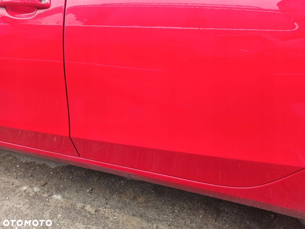 Drzwi lewy tył kompletne AUDI A4 B8 SEDAN LY3J - 5