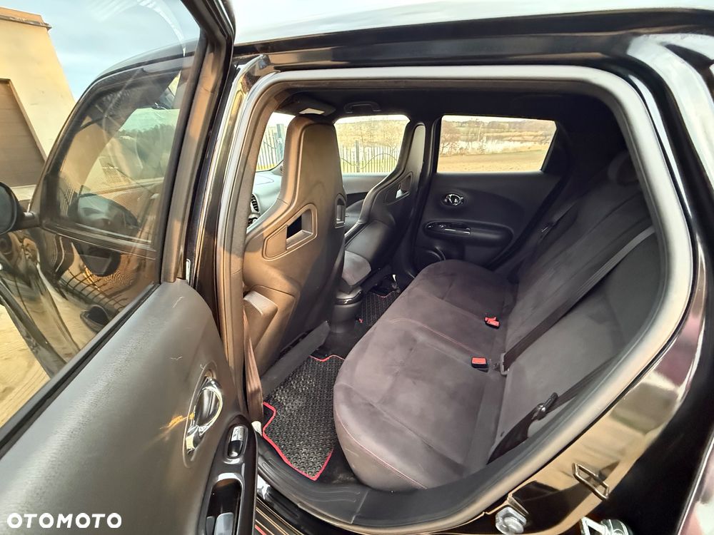 Nissan Juke ver-1-6-dig--t-all--mode-4x4i-xtronic-nismo-rs - 7