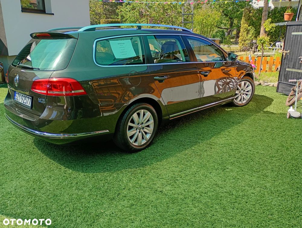 Volkswagen Passat 2.0 TDI Comfortline - 16