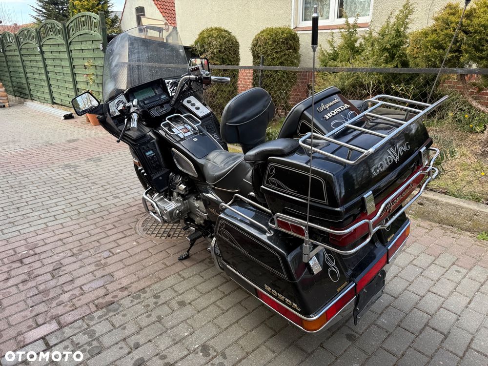 Honda GL - 19