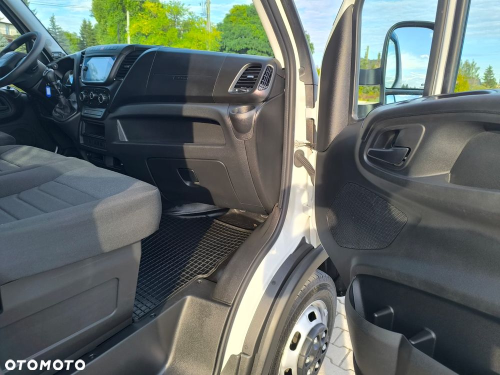 Iveco Daily 35C16, NOWY MODEL, Chłodnia 7 Palet, Przebieg 57 tyś km, UNIKAT! - 17