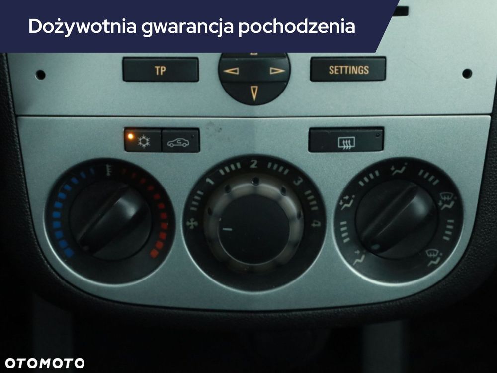Opel Corsa - 12