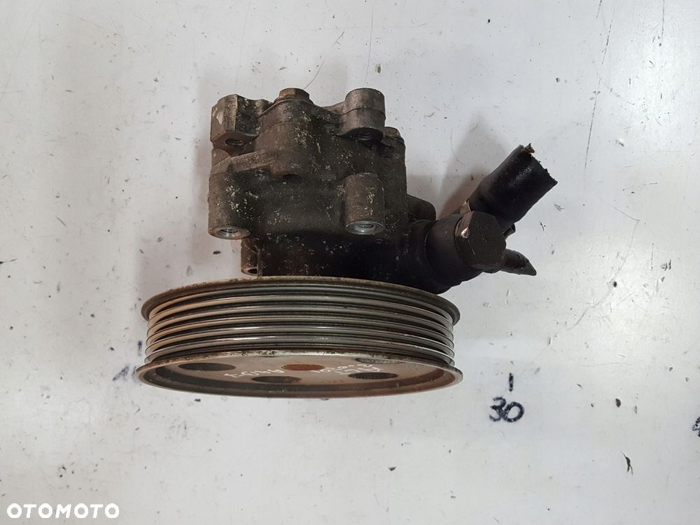 AUDI A4 B7 04-07r 2.0 B ALT POMPA WSPOMAGANIA 8E0145153ES - 1