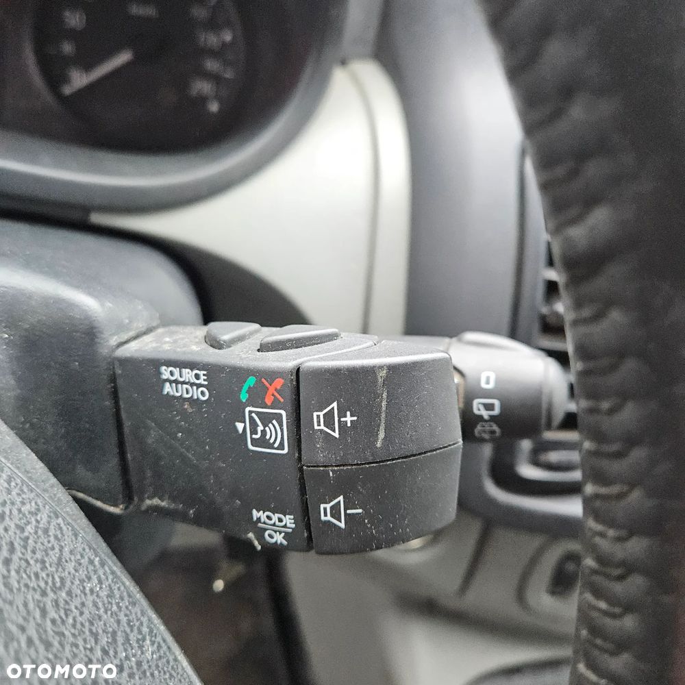 Nissan Primastar - 28