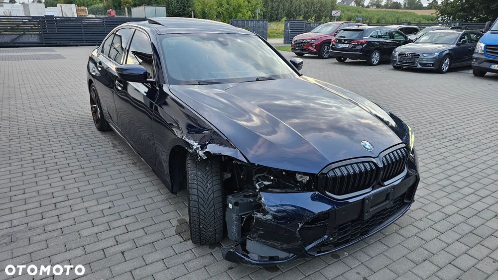 BMW Seria 3 330i GPF xDrive M Sport - 4
