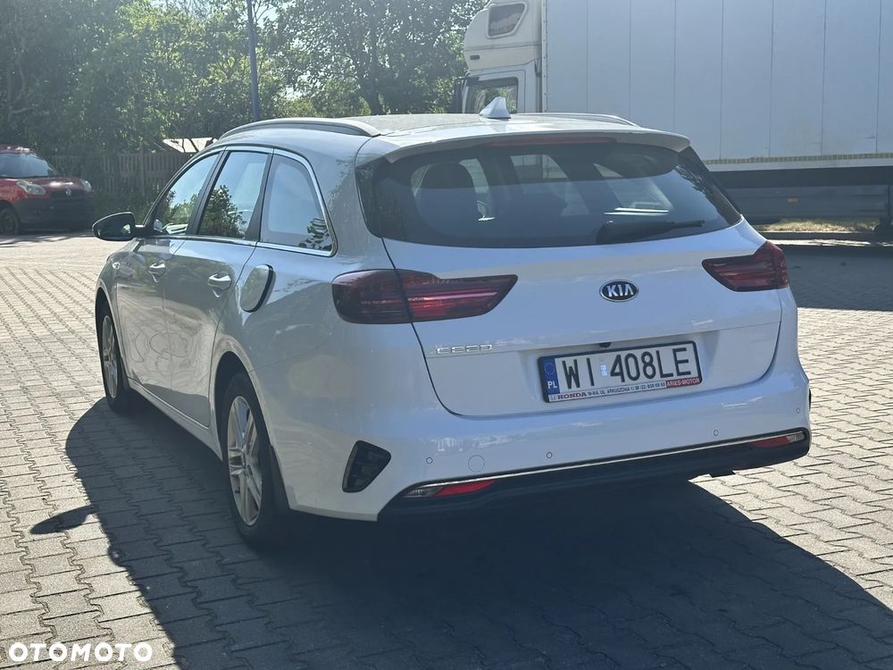 Kia Ceed - 5