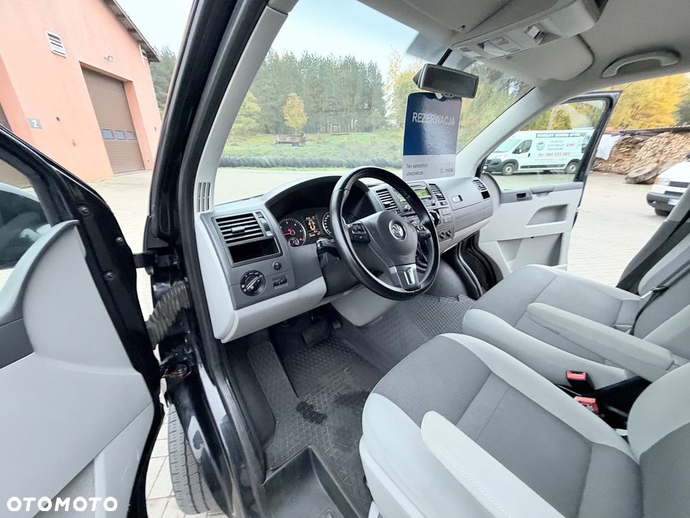 Volkswagen Transporter - 28
