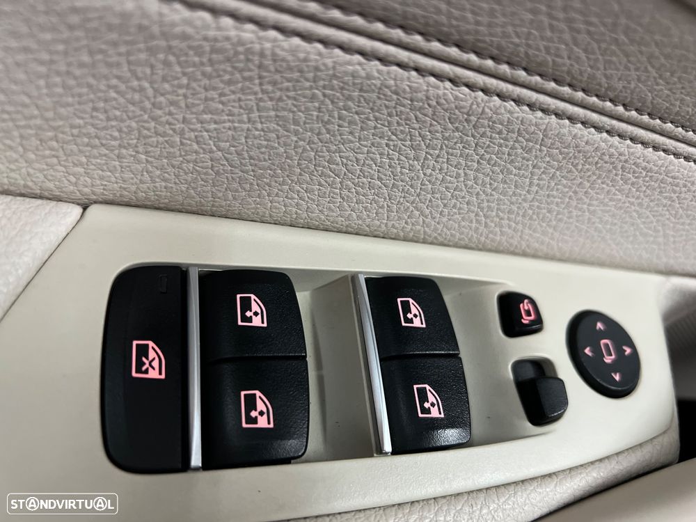 BMW 530 d Line Sport Auto - 40