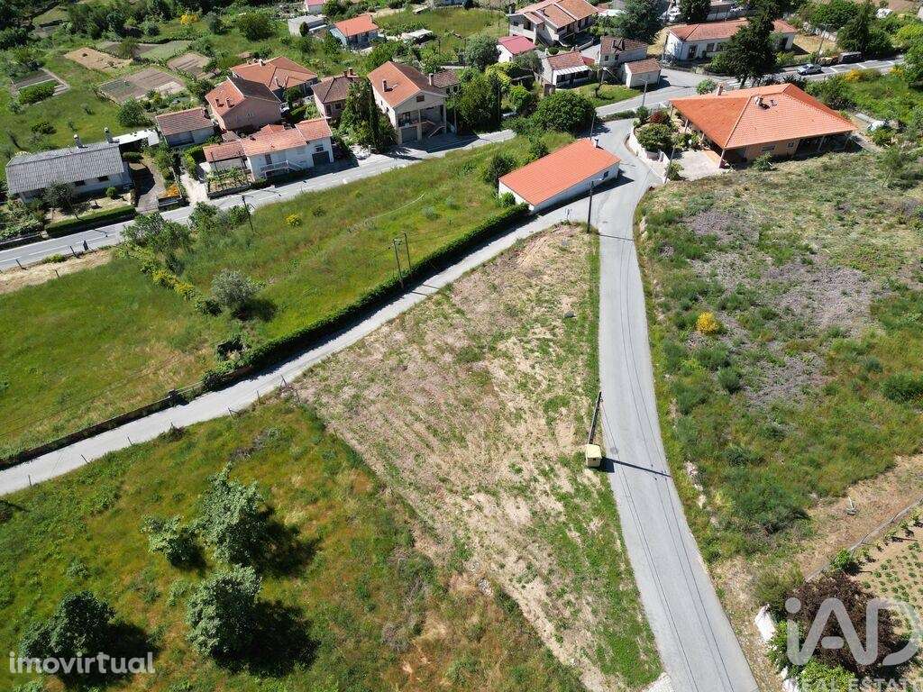 Terreno em Mouçós e Lamares de 934,00 m2 - Grande imagem: 5/30