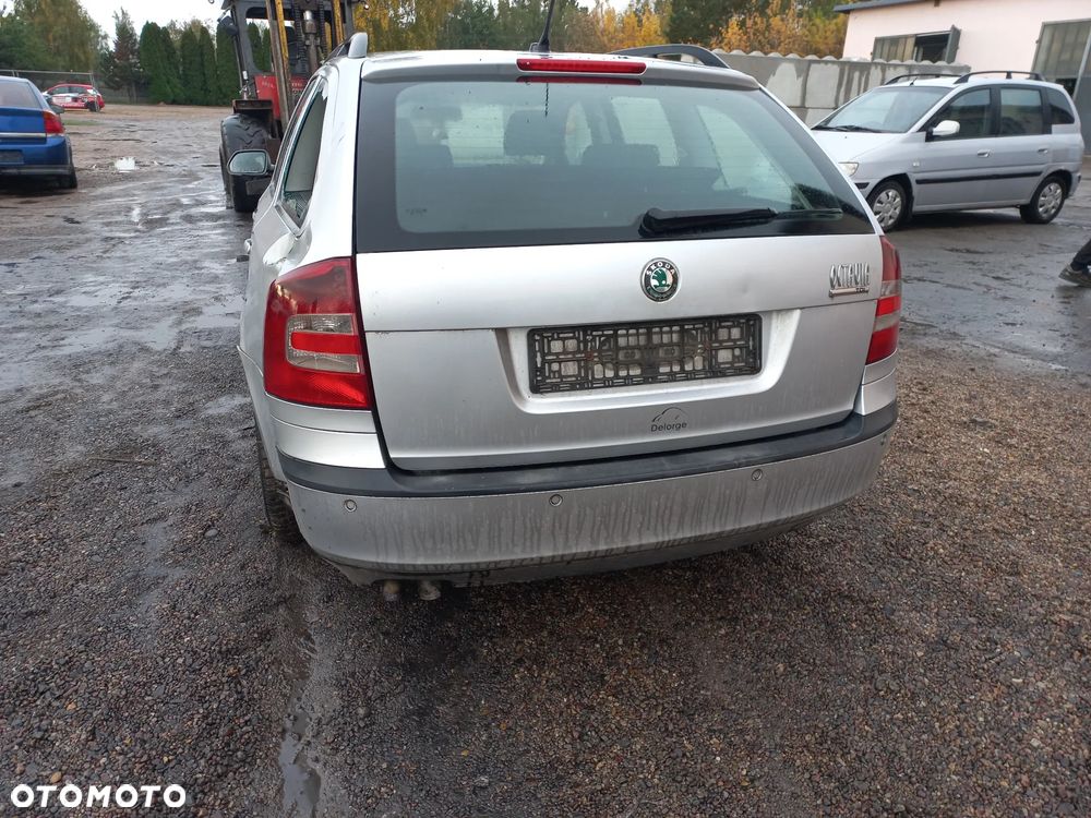 Skoda Octavia II Kombi 1.9 TDI 105km 08r 9156 wszystkie części maska - 5