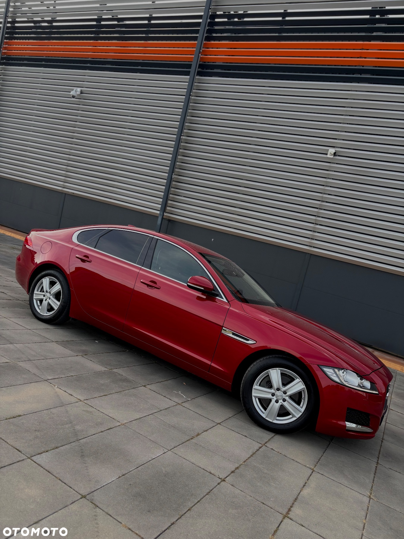 Jaguar XF 20d Sportbrake Prestige - 4