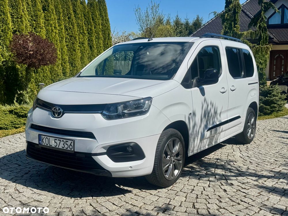 Toyota Proace City Verso 1.5 D-4D Family - 3