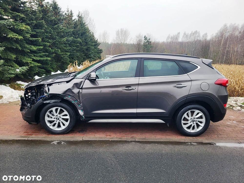 Hyundai Tucson blue 1.7 CRDi 2WD DCT Premium - 7