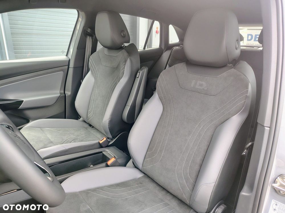 Volkswagen ID.4 - 10