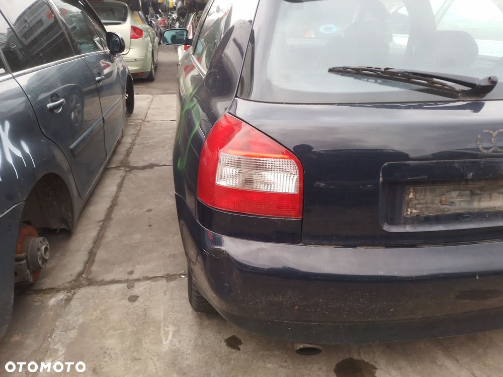 AUDI A3 8L LIFT 00-03 1.6 AVU -  KRATKA NAWIEWU ŚRODKOWA - 16