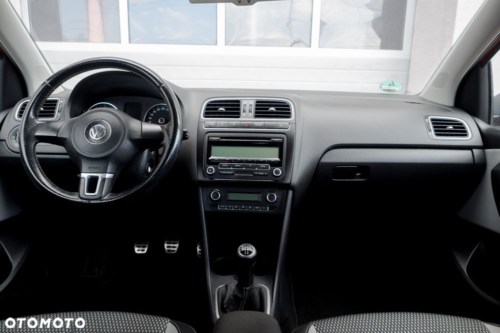 Volkswagen Polo Cross - 33