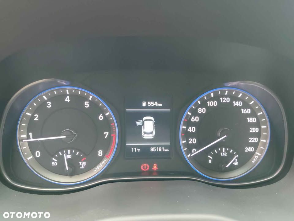 Hyundai Kona - 7