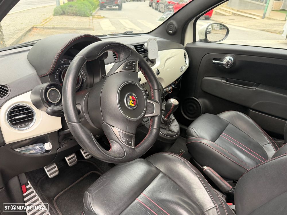 Abarth 500 1.4 T-Jet - 22