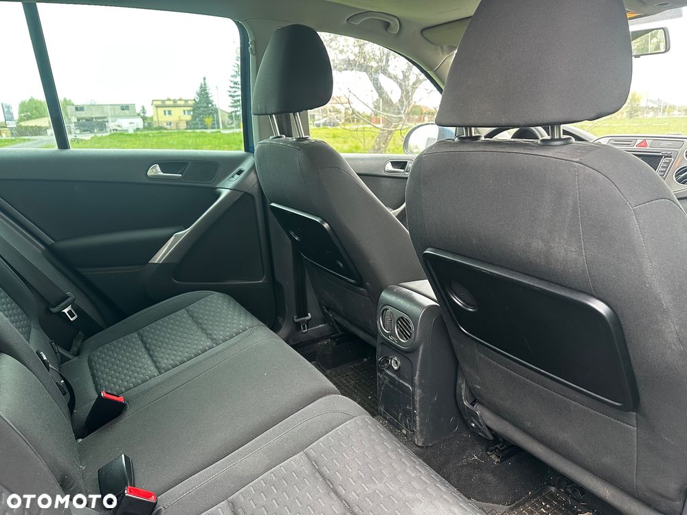 Volkswagen Tiguan - 14