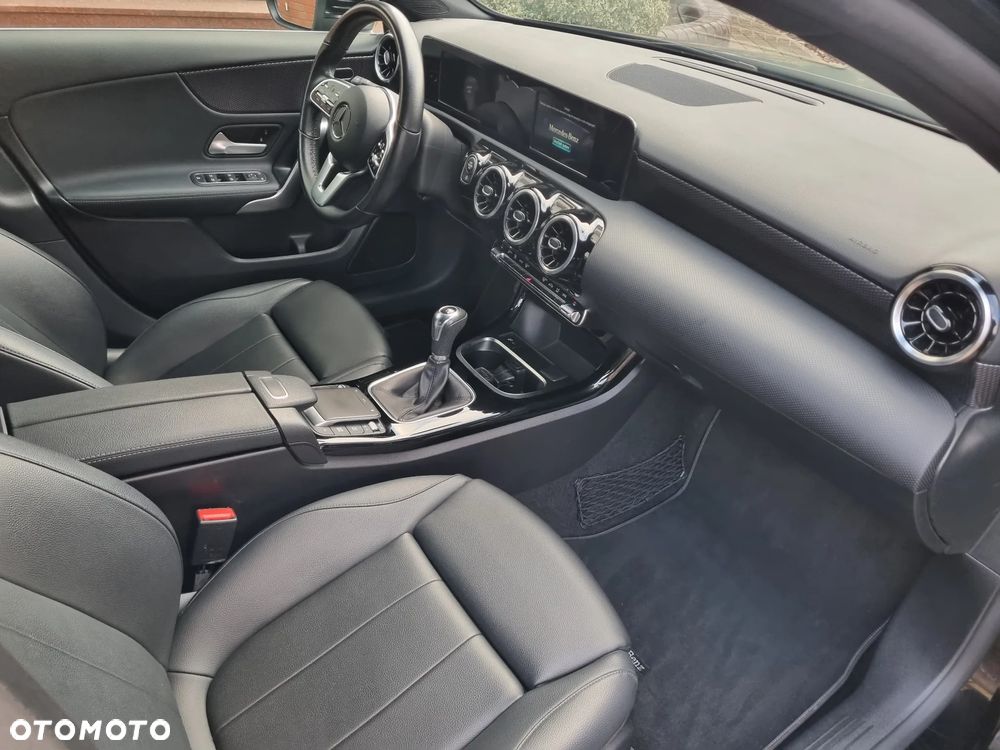 Mercedes-Benz Klasa A 160 Edition 2020 - 25