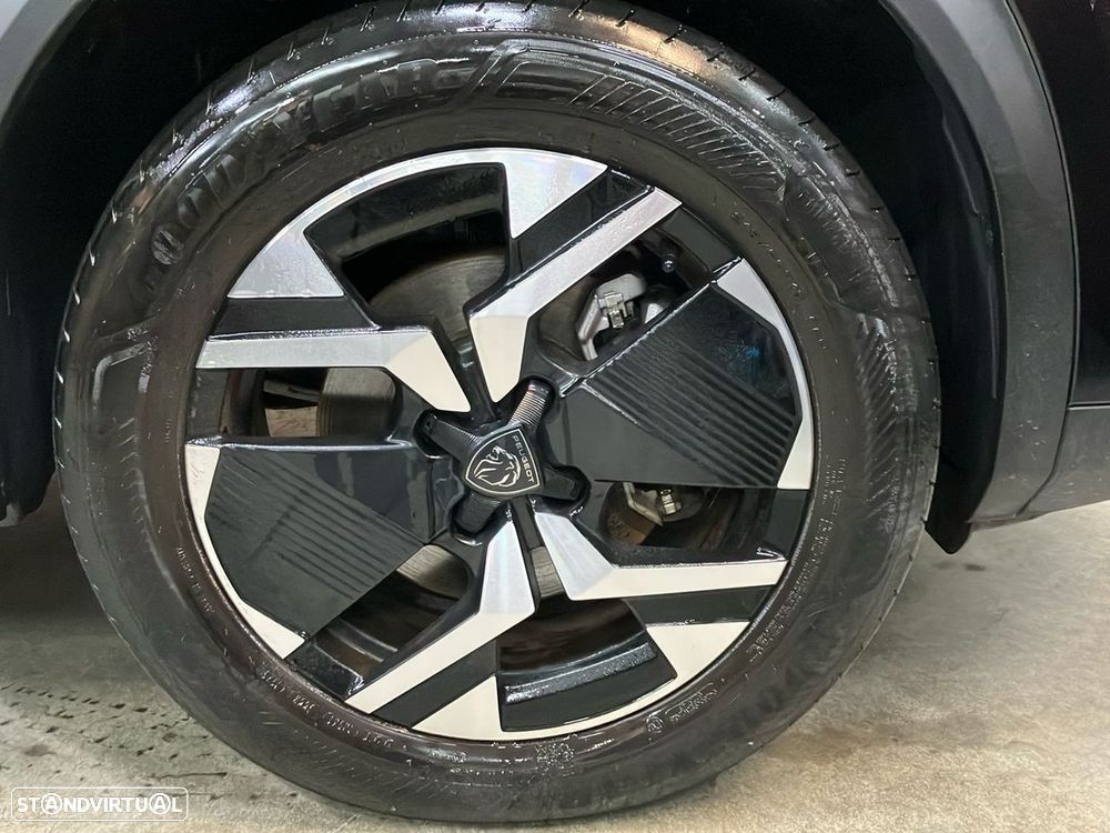 Peugeot e-2008 54 kWh Allure - 13