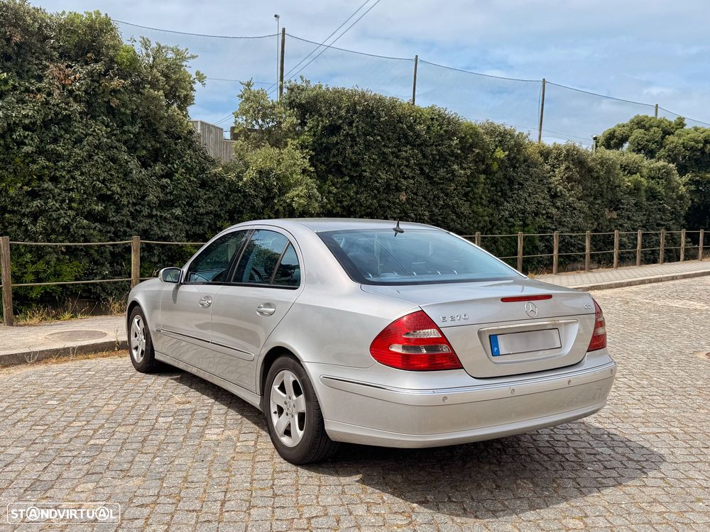 Mercedes-Benz E 270 - 18