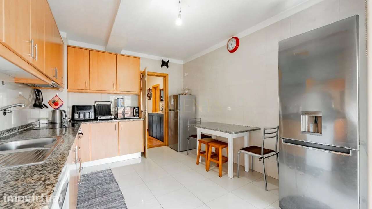 Apartamento T3 em Fradelos | 146 m² | Varanda c/ Churrasqueira - Grande imagem: 3/30