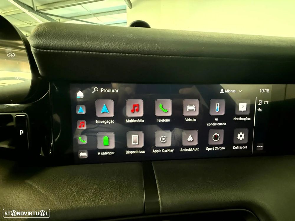 Porsche Taycan 4S - 29