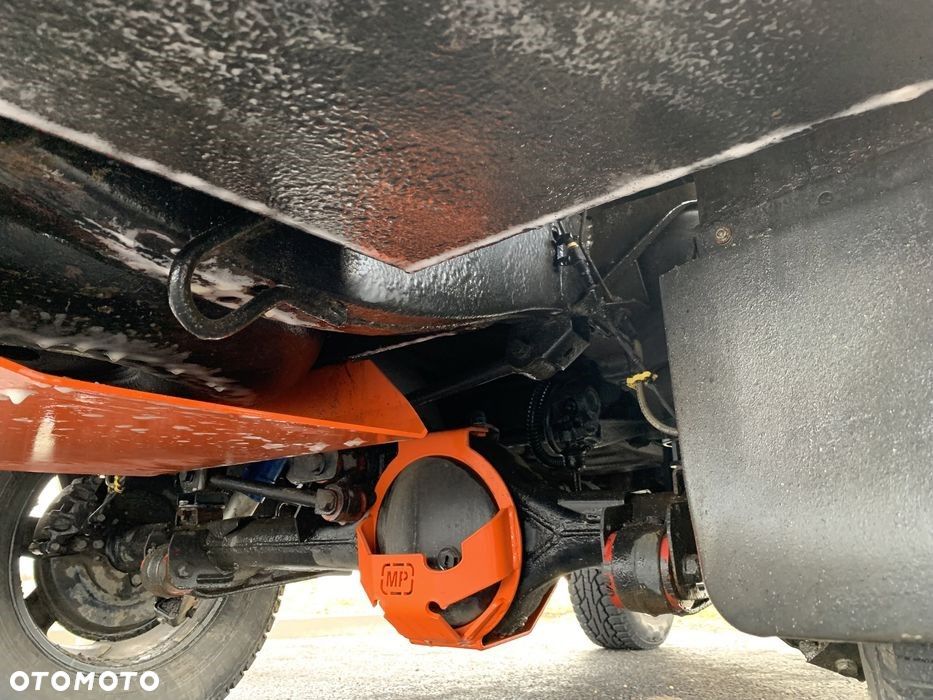 Land Rover Discovery 4.0 V8 ES - 30