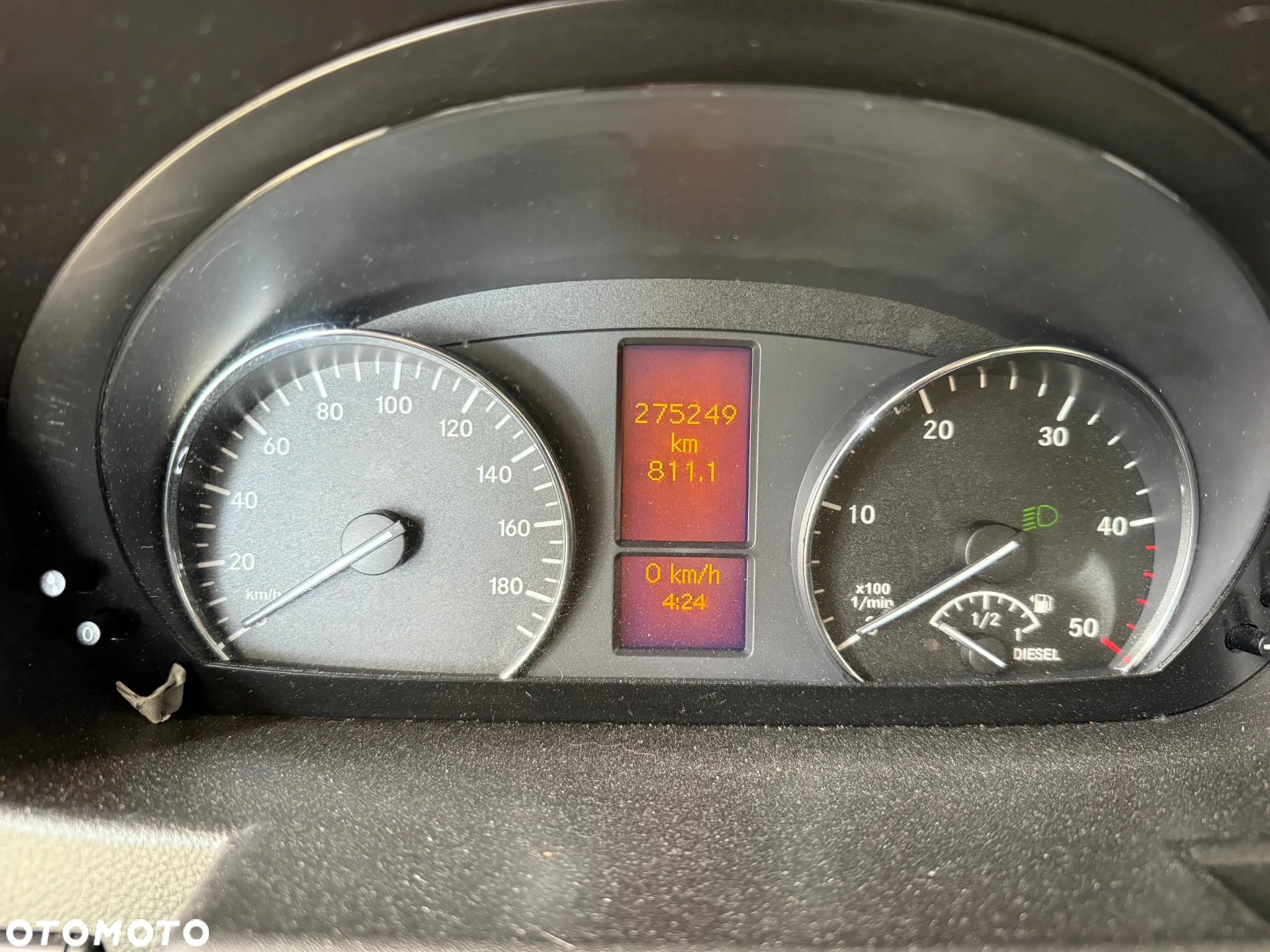 Mercedes-Benz Sprinter - 2