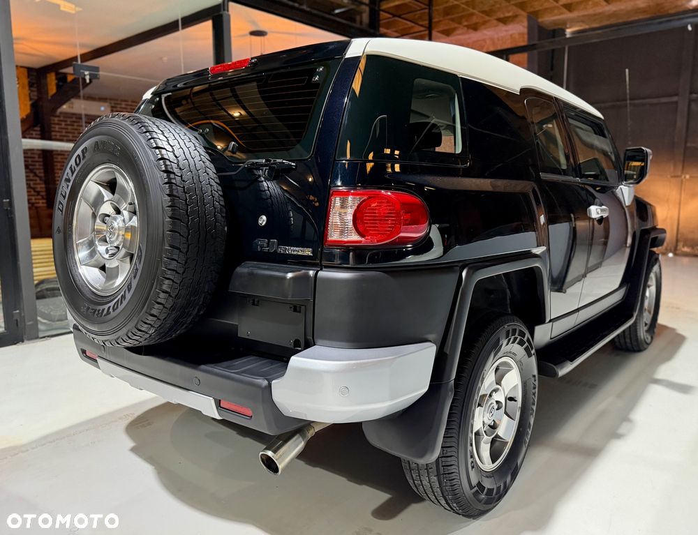 Toyota FJ 4.0 4x4 - 5