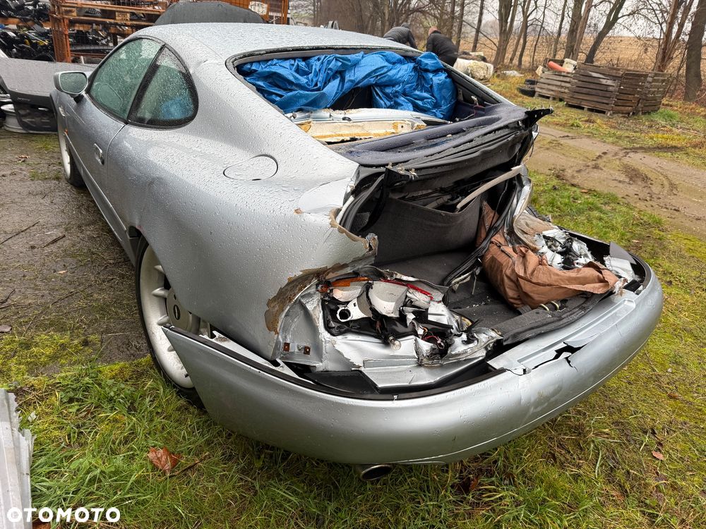 Aston Martin DB7 - 2