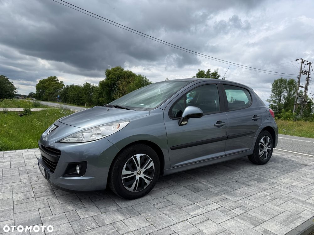 Peugeot 207 1.4 HDi Presence Euro5 - 30
