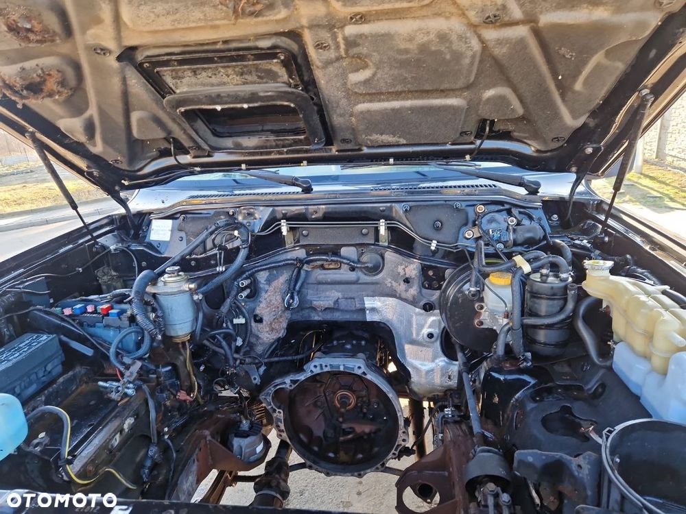 Nissan Patrol 3.0 DiT XE + - 7