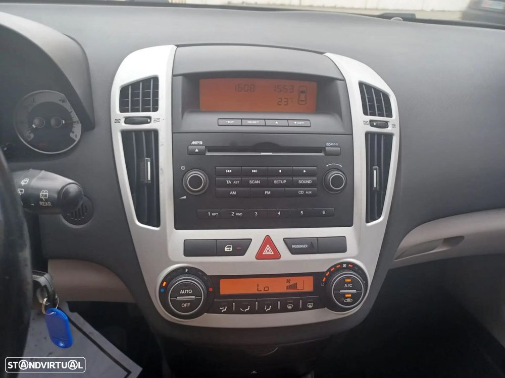 Kia Ceed SW 1.4 CVVT EX ISG - 12