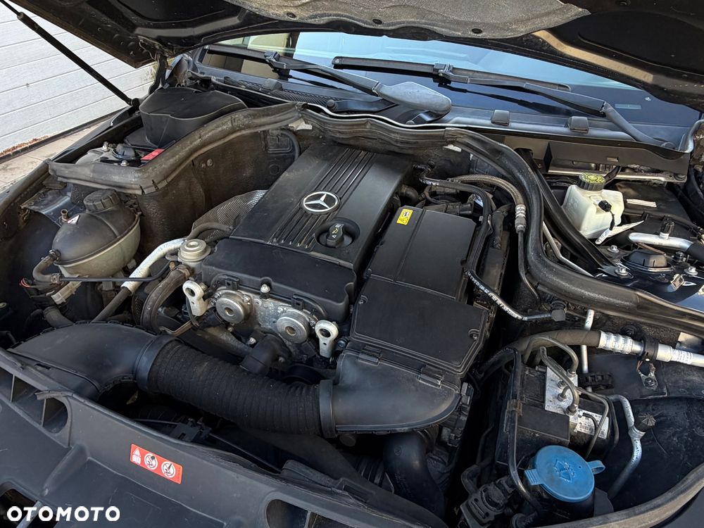 Mercedes-Benz Klasa C 200 (BlueEFFICIENCY) Elegance - 40