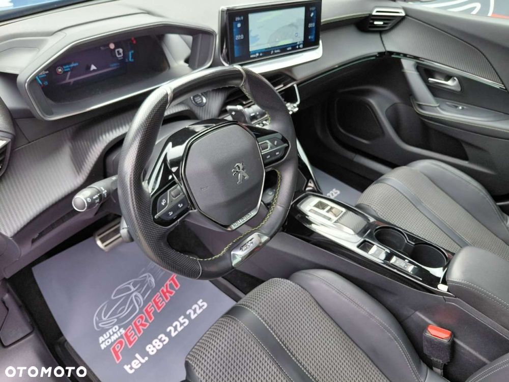 Peugeot 2008 - 15