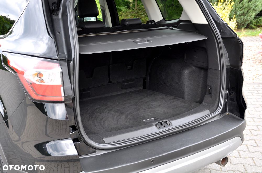 Ford Kuga 2.0 TDCi 4WD Titanium - 26