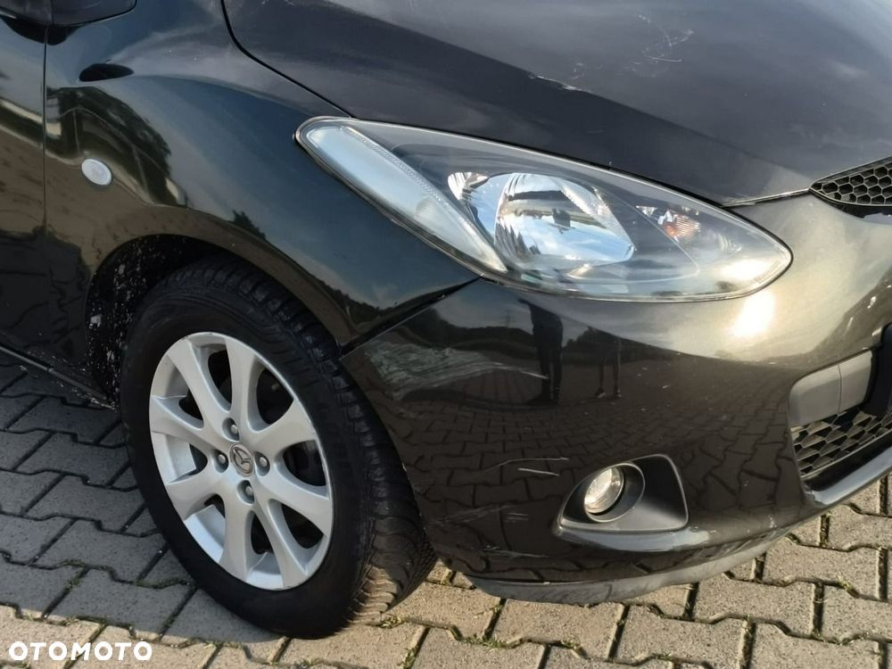 Mazda 2 - 22