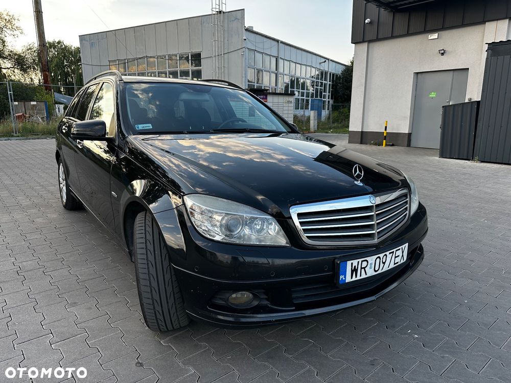 Mercedes-Benz Klasa C 220 CDI DPF Automatik BlueEFFICIENCY Elegance - 8